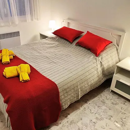 Fresa La Mata, 2 Min To Beach, Private Garage